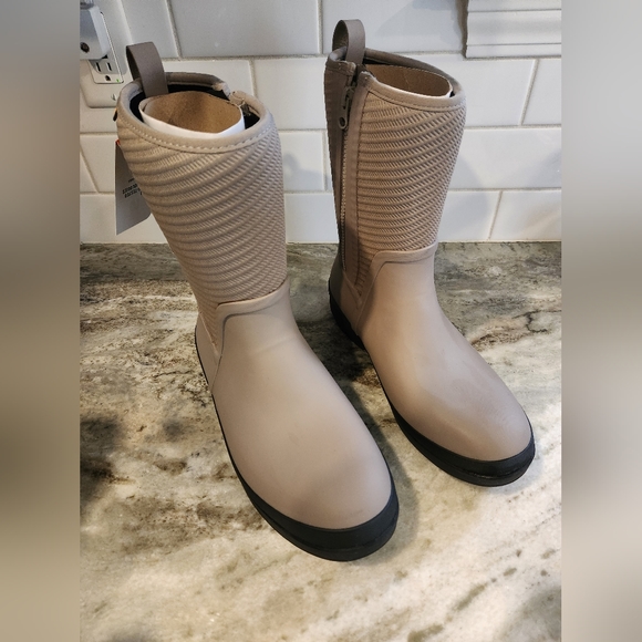 Bogs Crandall II Mid Zip - Picture 1 of 6
